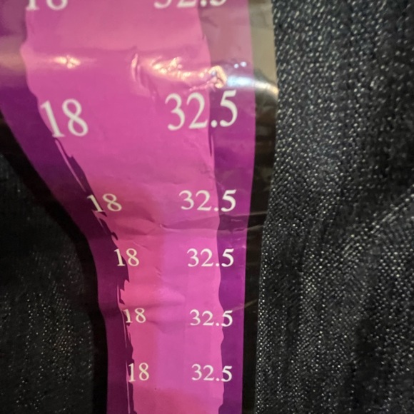 Ed Hardy Jeans 18 X 32.5 - Picture 8 of 8